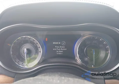 2015 Chrysler 300C Platinum Awd from USA, damaged, VIN 2C3CCASG4FH736470